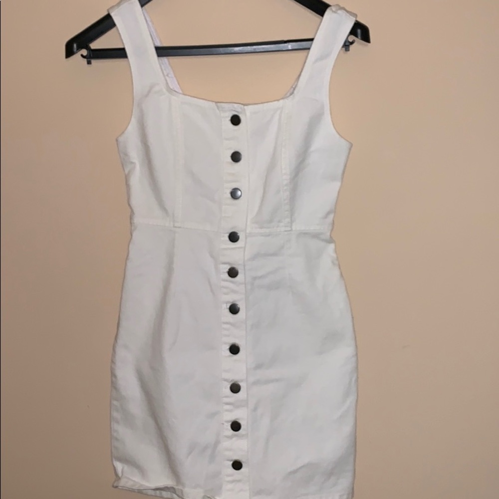URBAN OUTFITTERS white button up denim dress